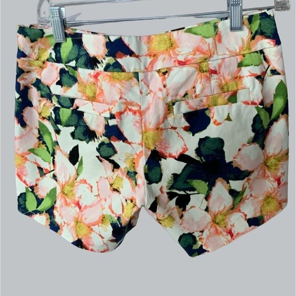 J.CREW LADIES MULTI COLOR FLORAL SHORT BOOTY FLORAL SHORTS STRETCH ZIP EUC 4 - Picture 6 of 6